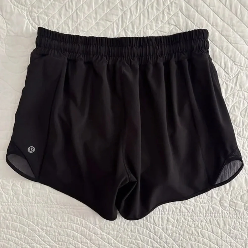 Lululemon Black Women's Hotty Hot Short Long 4” Size 6 W7ARLT - Picture 5 of 15